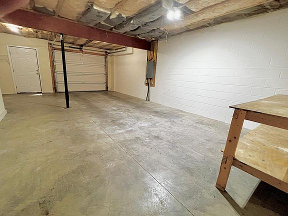 5th image of 2121 S Greenwood Dr APT 705