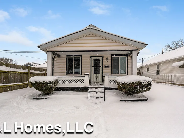 279 Lechner Ave — Photo 2
