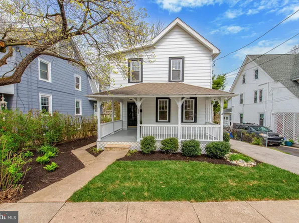 252 N Aberdeen Ave, Wayne, PA 19087