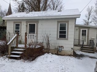 10 Downer St, Baldwinsville, NY 13027