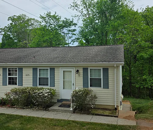 1571 Blanton Ave SE #3 Photo 1