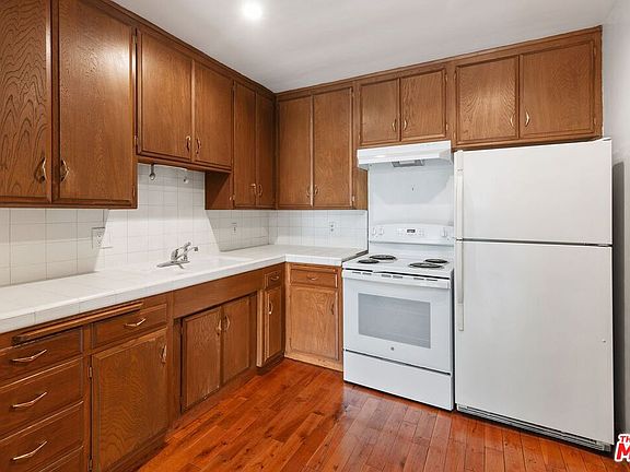 5th image of 3407 Huxley St APT 29