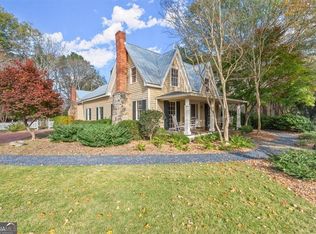 7865 Nesbit Ferry Rd, Sandy Springs, GA 30350