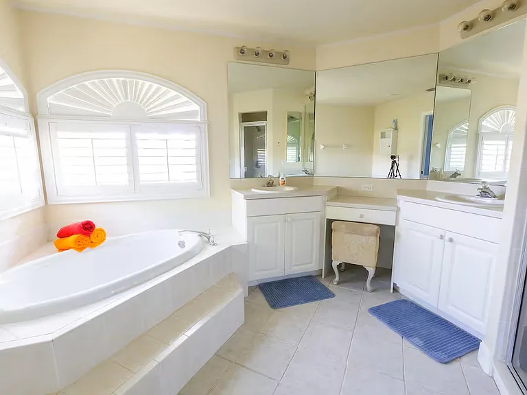 2712 SW 17th Ave — Photo 9