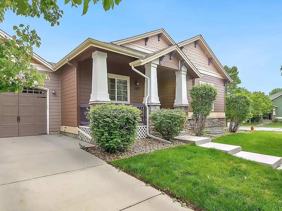 1162 Village Cir