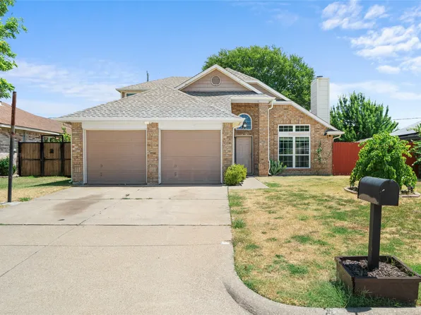 6315 Fairlane Dr, Arlington, TX 76001