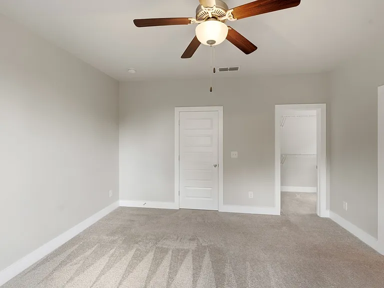 752 Cottage Park Dr — Photo 26