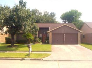 16727 Schooners Way, Friendswood, TX 77546