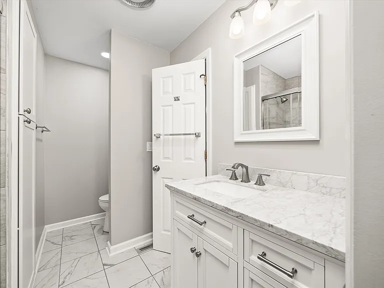 150 Pomeroy Dr — Photo 24