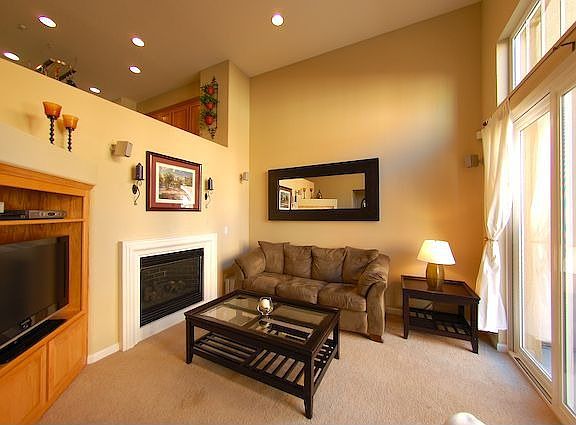 3rd image of 4390 Headen Way