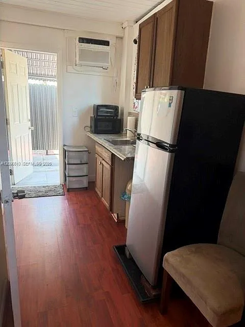 Miramar Sec 5 — Photo 4