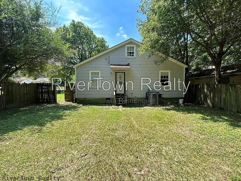3034 Sunrise St — Photo 16