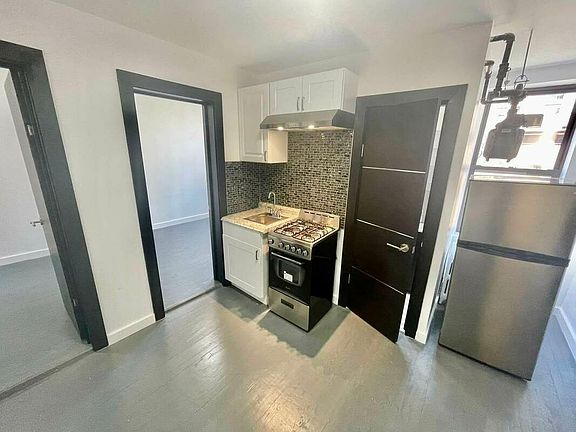 2nd image of 224 Avenue B APT 7
