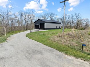 28112 450th St, Moravia, IA 52571