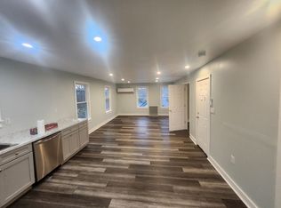 33 Crystal St #3, Southbridge, MA 01550