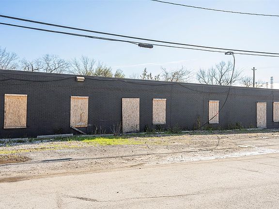 5th image of 933 Harbor St #12