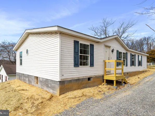 12938 Mentzer Gap Rd, Waynesboro, PA 17268