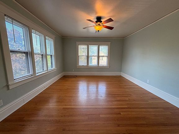 5th image of 254 Warren Ave SE