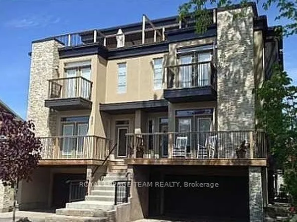 289 Kirchoffer Ave, Ottawa, ON K2A 1Y1