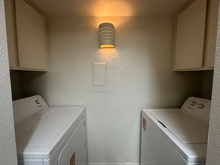4608 W Maryland Ave #113 — Photo 11
