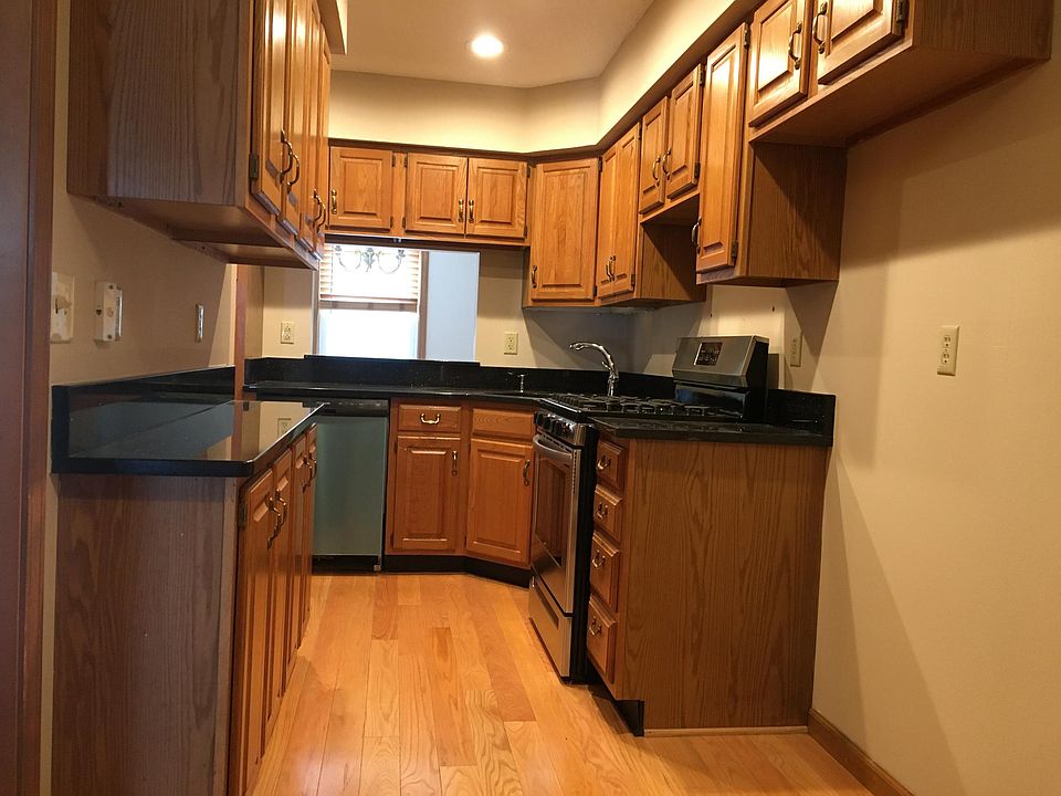 1st image of 42 Norman Dr