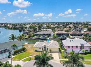 941 Moon Ct, Marco Island, FL 34145