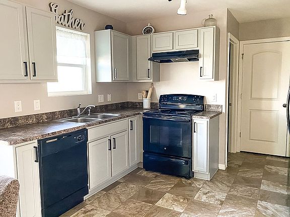 5th image of 8021 Mangrove Cir