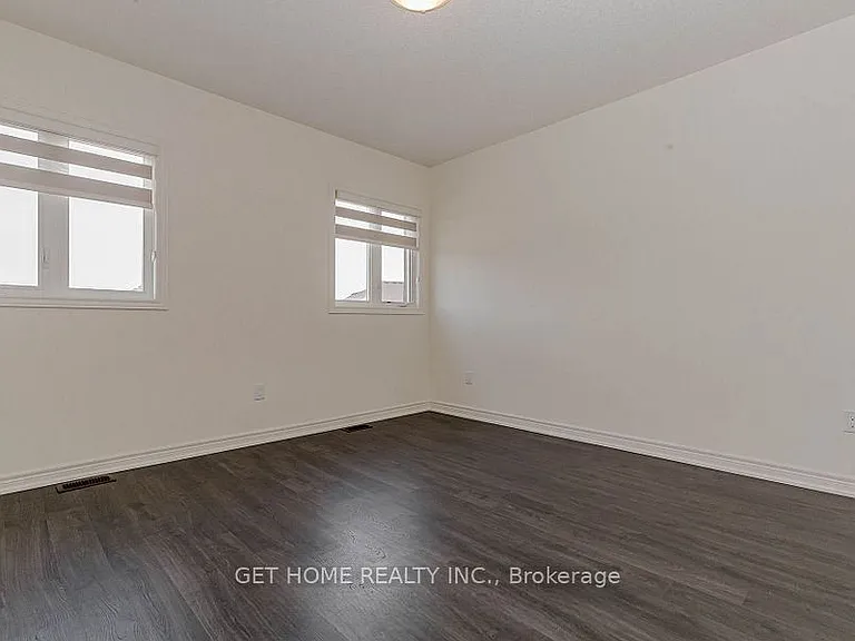 20 Silver Meadow Gdns — Photo 20
