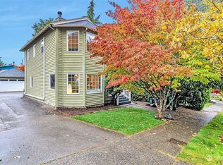 918 N 86th St, Seattle, WA 98103