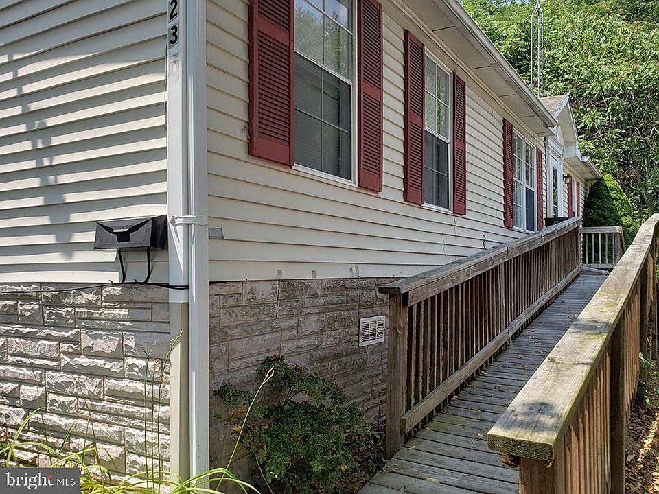 1st image of 16230 McGregor Dr