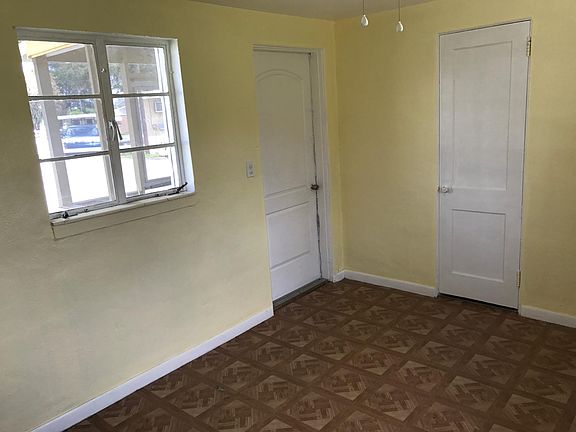 4th image of 2620 State Road 17 N APT 7