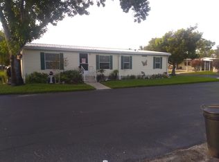 12331 Corvette Ln, Weeki Wachee, FL 34614