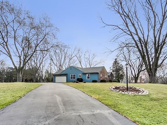 3rd image of 7 Stone Haven Dr