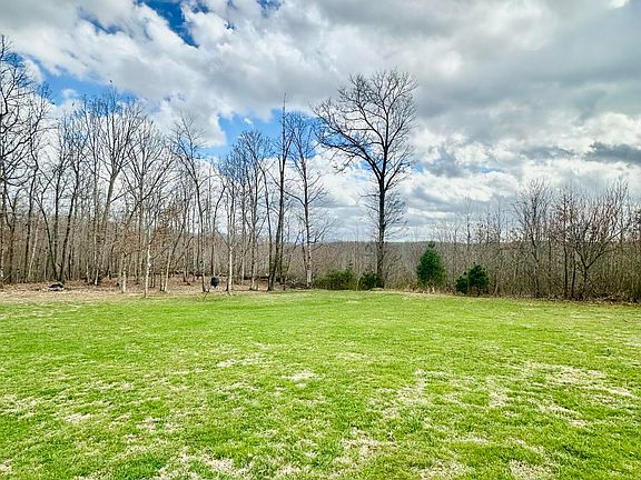 5th image of 140 Red Hill Rd