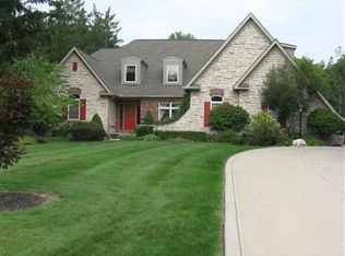 181 Concord Ln, Hinckley, OH 44233