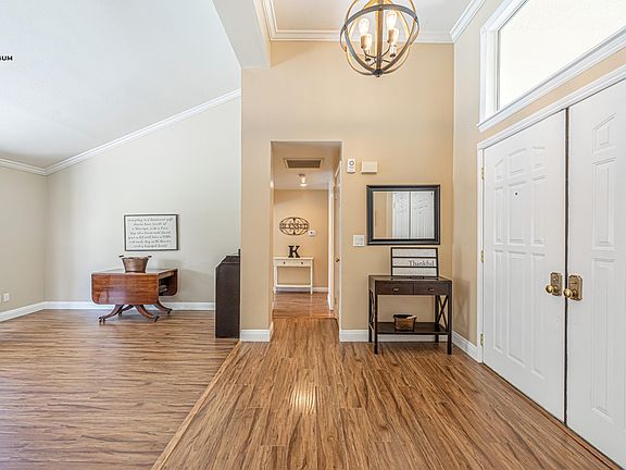 5th image of 41219 Laidlaw Ln