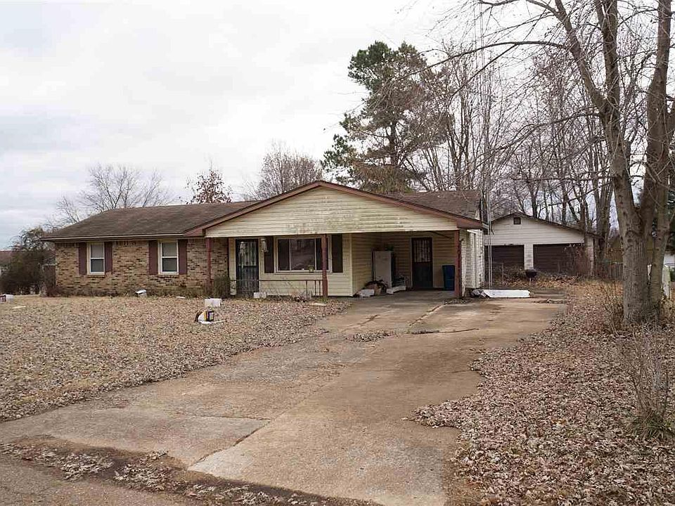 2nd image of 1335 Wind Crest Dr