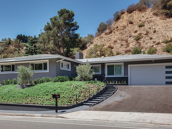 2nd image of 2315 Coldwater Canyon Dr