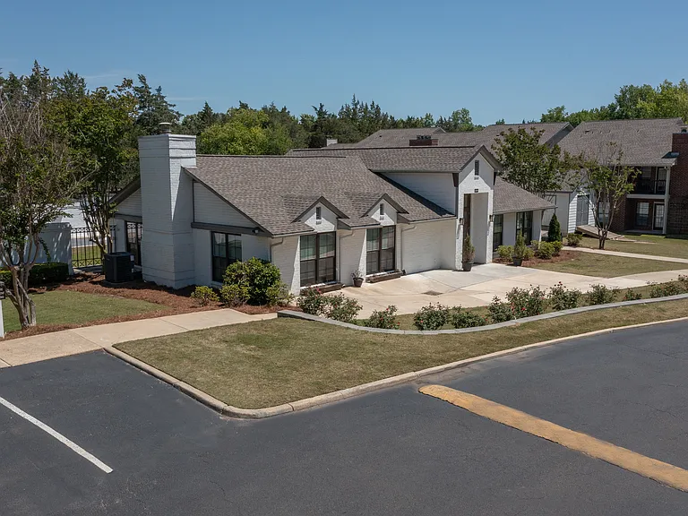 Our Montgomery apartments at Stratford Village offer a welcoming clubhouse for community gatherings and events, professionally operated by Highlands Vista Group