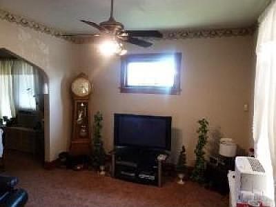 5th image of 515 Forsythe Ave