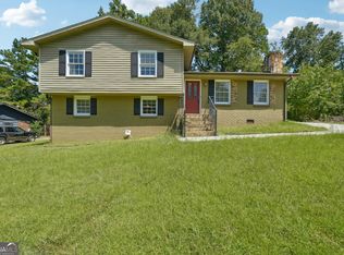 3114 Arlington Dr, Rex, GA 30273