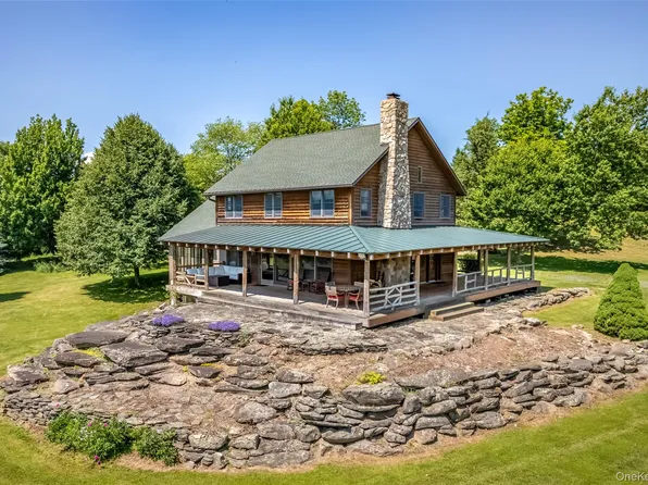 688 Bruce Porn Road, Stamford, NY 12167
