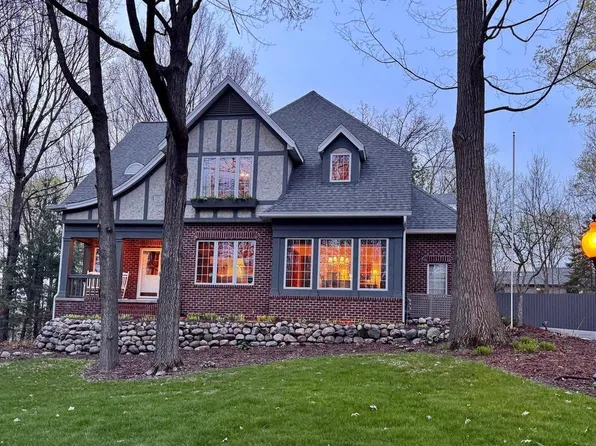 1706 TALL OAKS DRIVE, Wausau, WI 54403