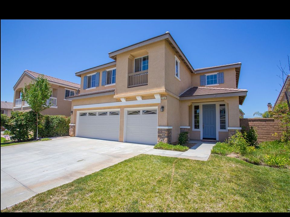 1st image of 37461 Lumiere Ave