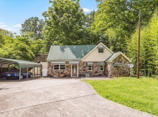 1609 Barry Rd, Chattanooga, TN 37412