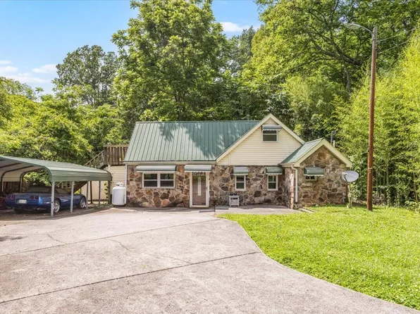 1609 Barry Rd, Chattanooga, TN 37412