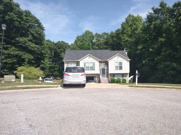 1941 Paynes Point, Winder, GA 30680