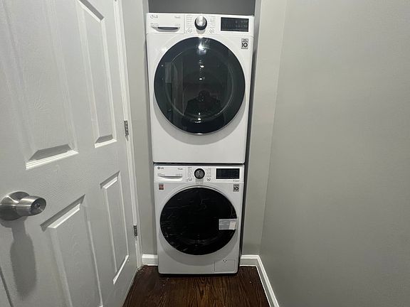 5th image of 2588 Creston Ave APT 54