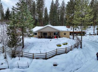 32 Old Cougar Ln, Garden Valley, ID 83622