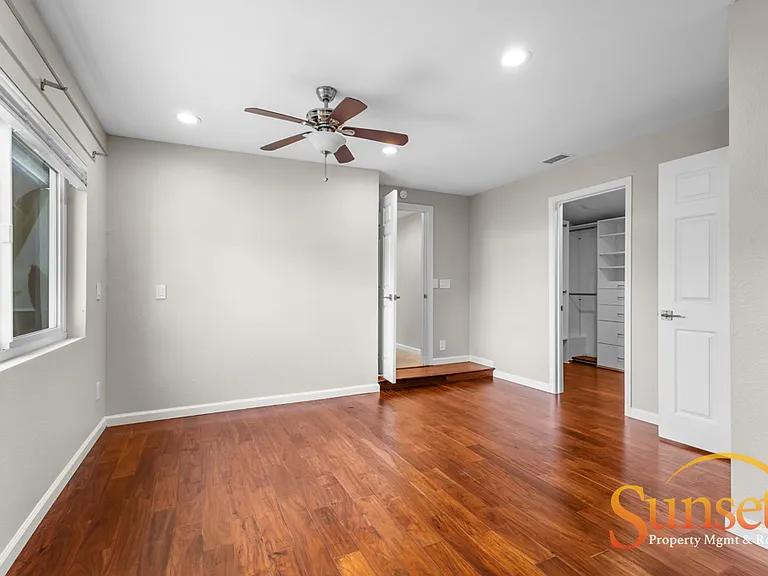 4256 Napier St — Photo 13